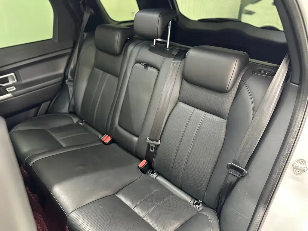 Land Rover Discovery Sport — миниатюра 16