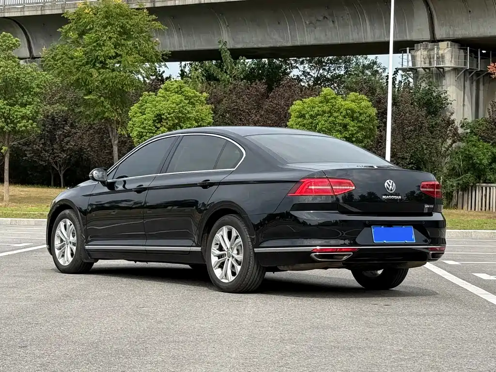 Volkswagen Magotan — миниатюра 4