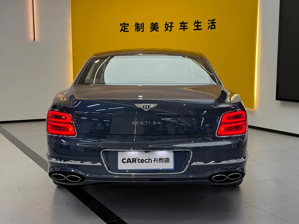 Bentley Flying Spur — миниатюра 6
