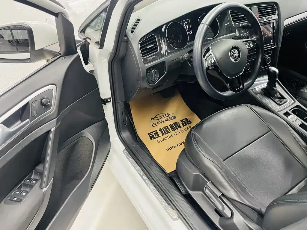 Volkswagen Golf — миниатюра 5