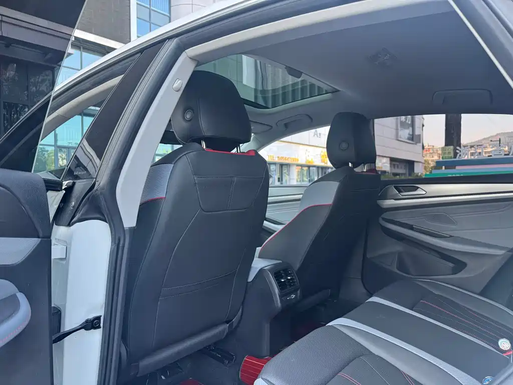 Volkswagen Lamando — миниатюра 13