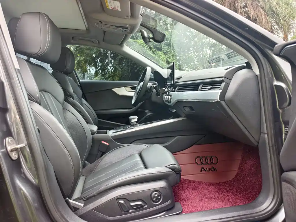 Audi A4L — миниатюра 11