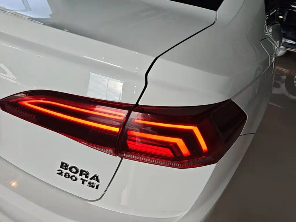 Volkswagen Bora — миниатюра 8