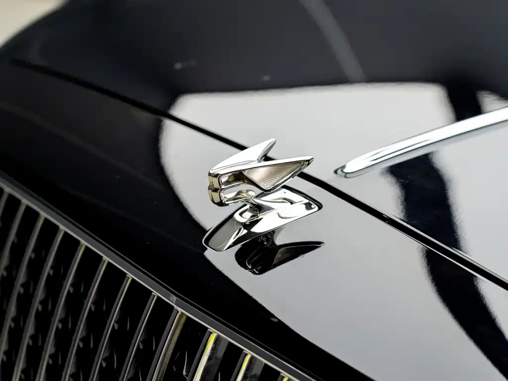 Bentley Flying Spur — миниатюра 4