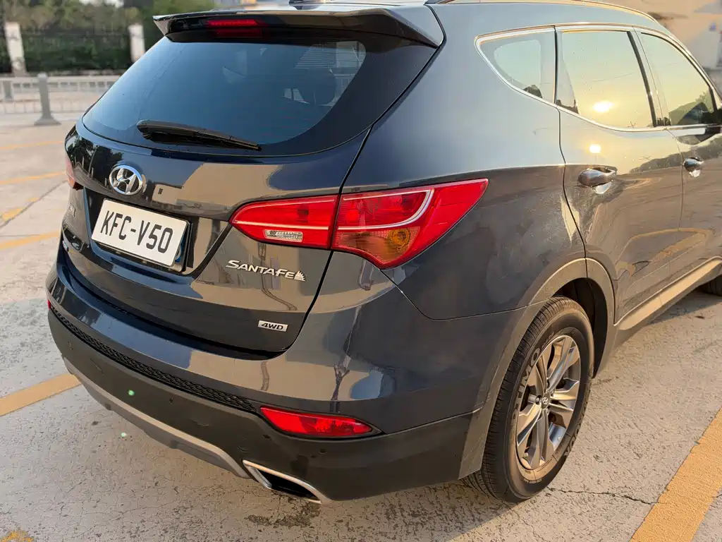 Hyundai Santa Fe — миниатюра 18