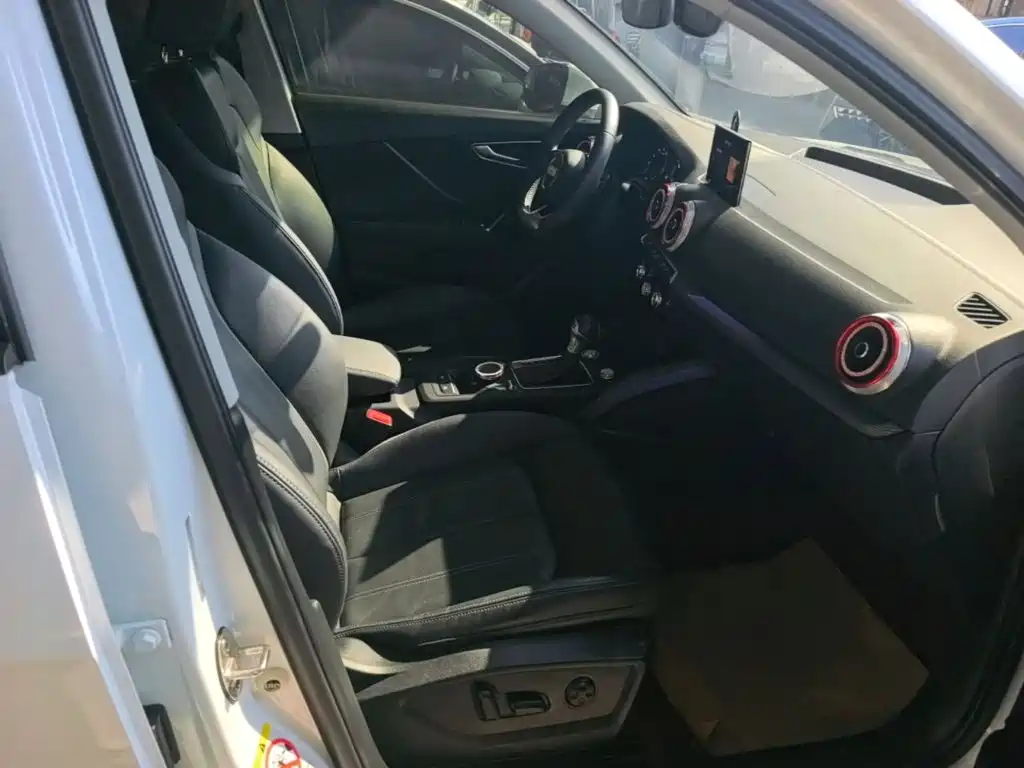 Audi Q2L — миниатюра 25