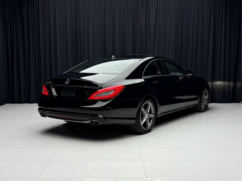 Mercedes-Benz CLS — миниатюра 6