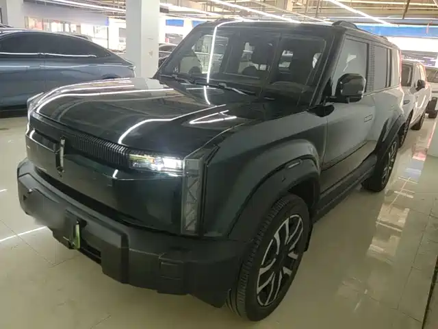 iCar 03