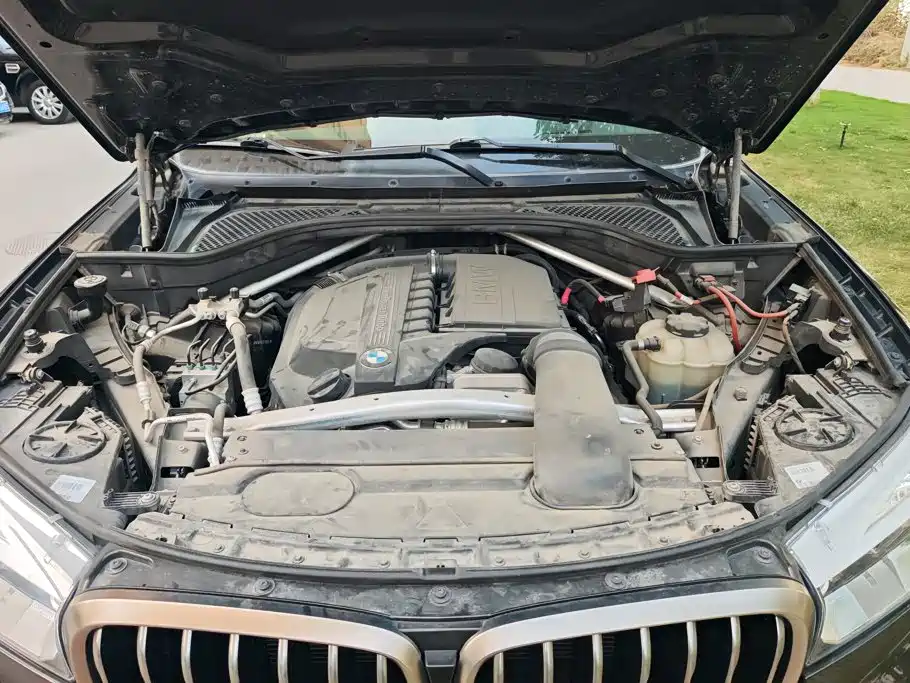 BMW X6 — миниатюра 10