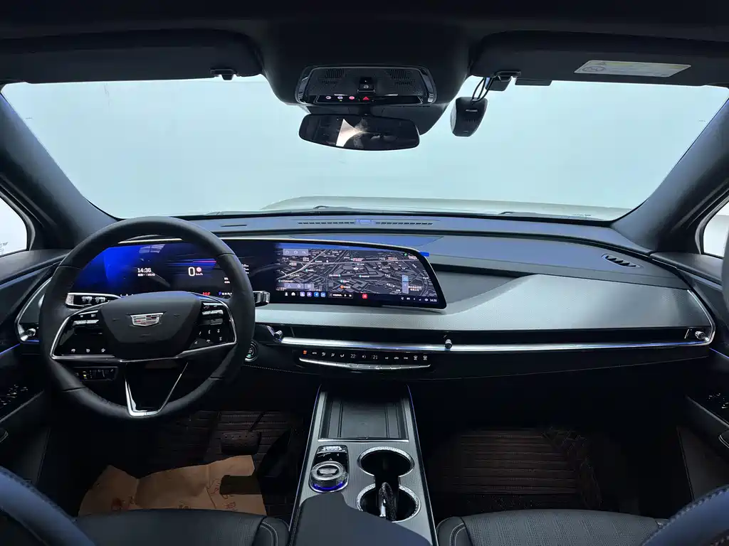 Cadillac XT5 2026 2.0T