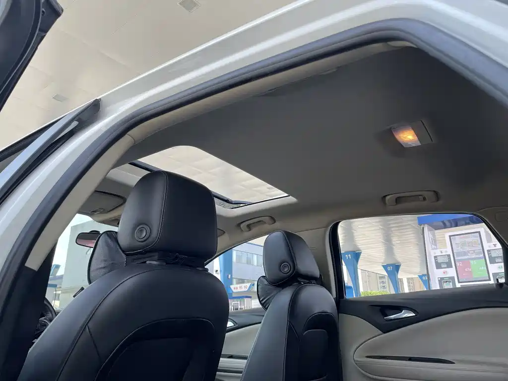 Buick Verano — миниатюра 6