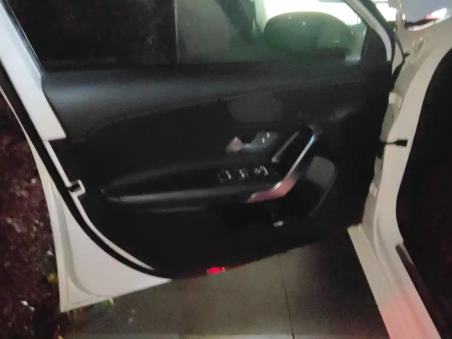 Mercedes-Benz A-Class (Import) — миниатюра 7
