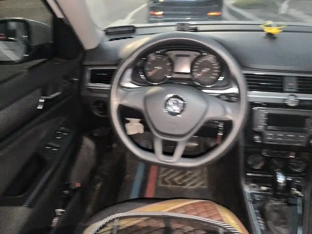 Volkswagen Bora — миниатюра 3