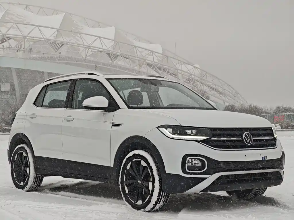 VOLKSWAGEN EXPLORING THE SHADOW