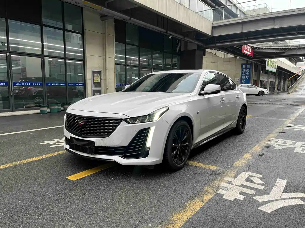 Cadillac CT5
