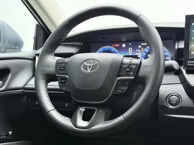 Toyota Camry — миниатюра 11
