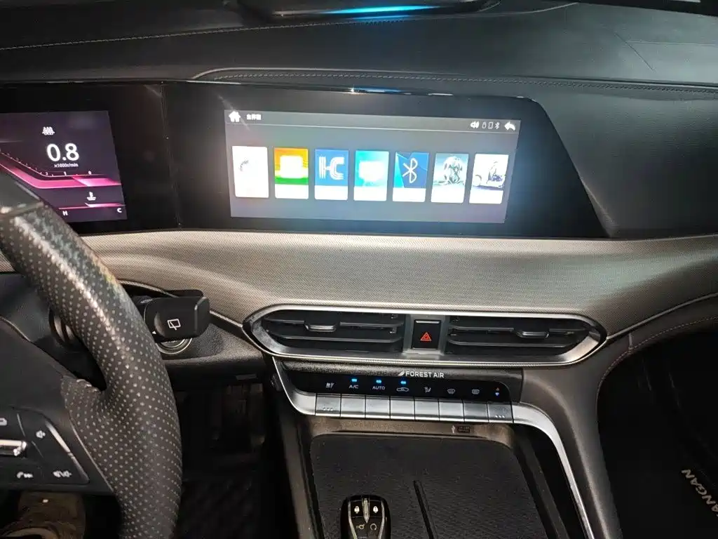 Changan UNI-T — миниатюра 6