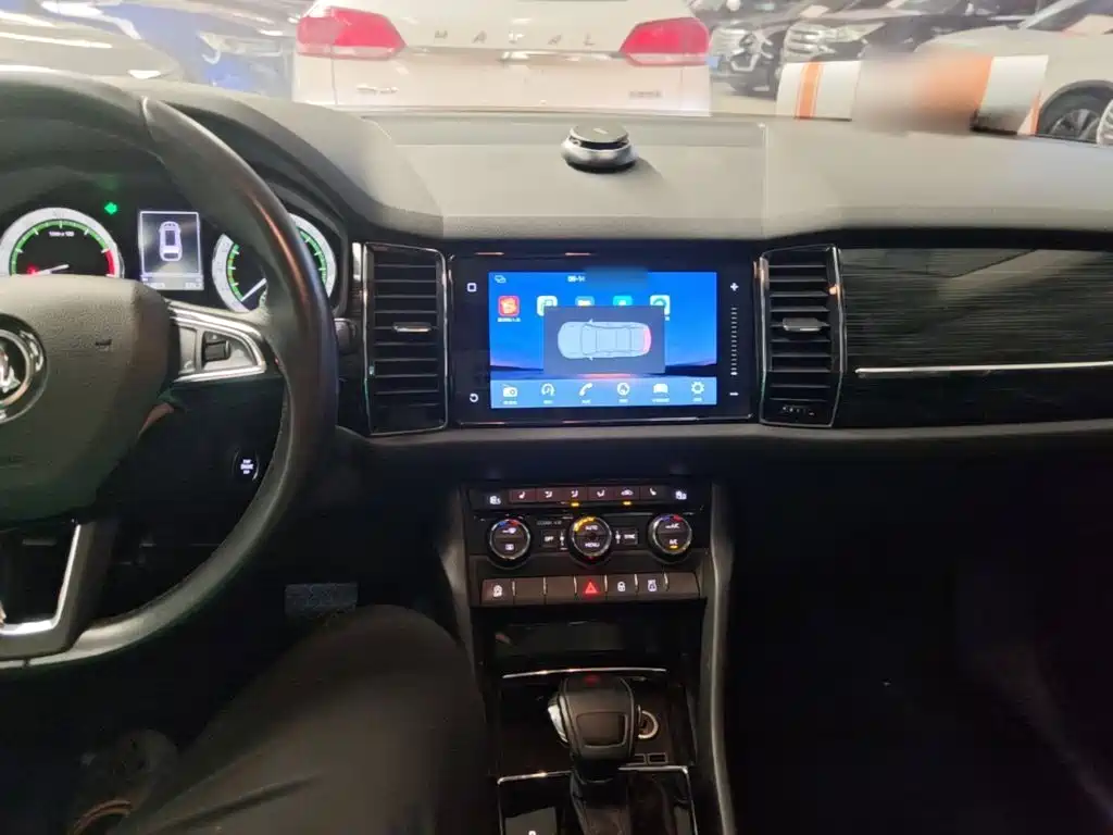 Skoda Kodiaq — миниатюра 10