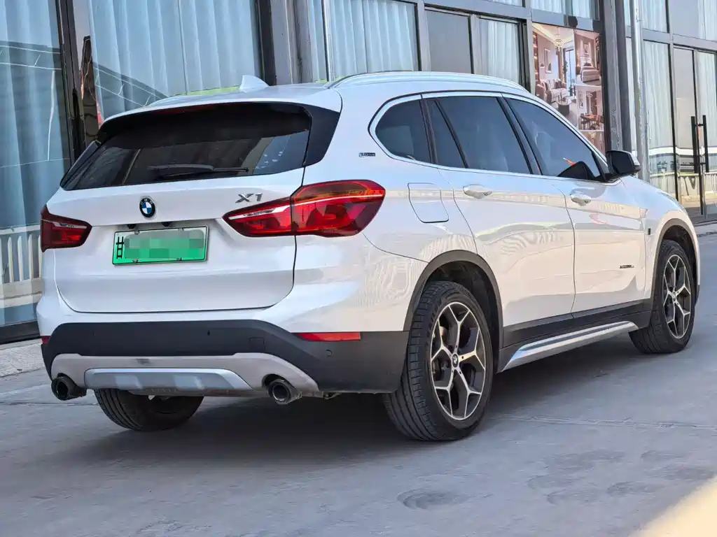 BMW X1 New Energy — миниатюра 9