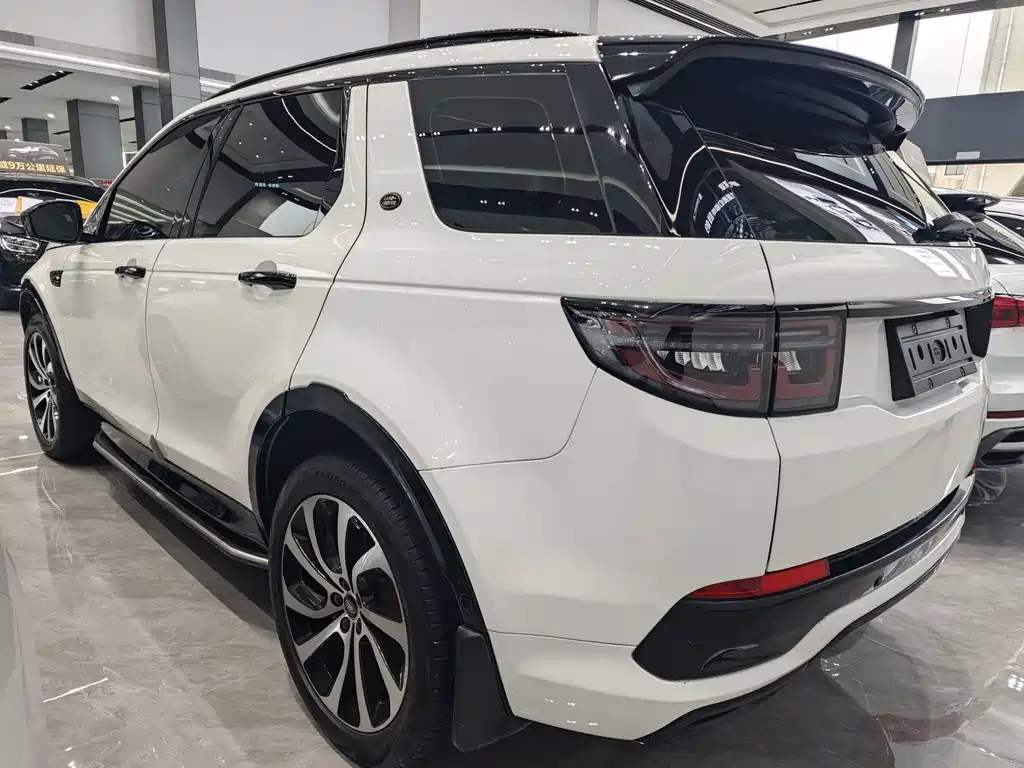 LAND ROVER DISCOVER SPORTS