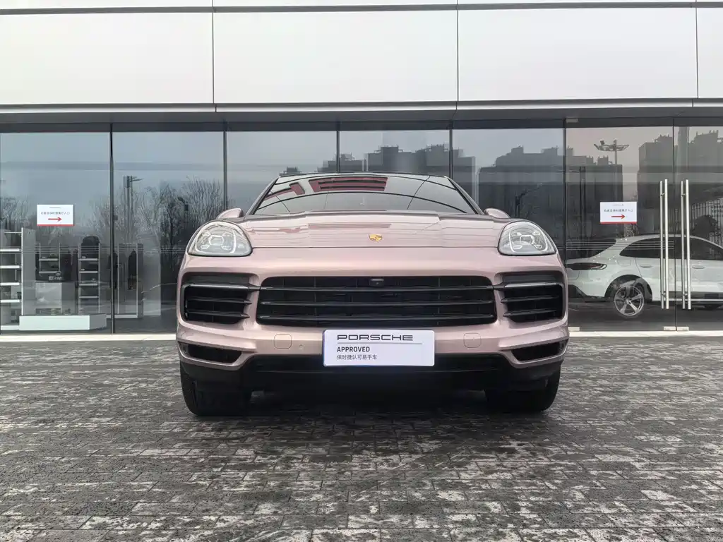 PORSCHE CAYENNE