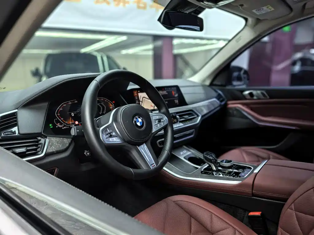 BMW X5 — миниатюра 30