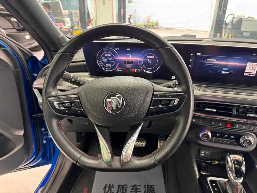 Buick Verano — миниатюра 10