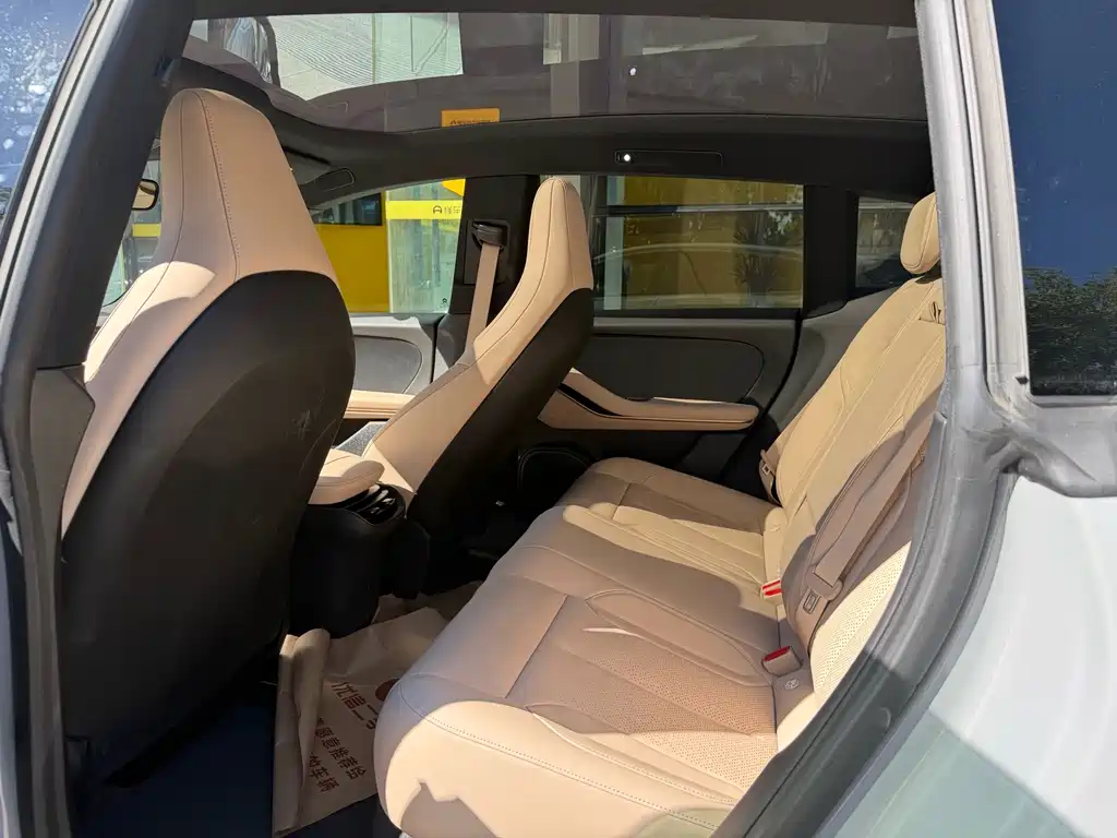 NIO ET5T — миниатюра 4