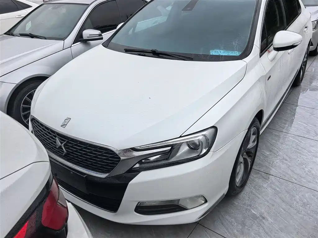DS DS 5LS 2014