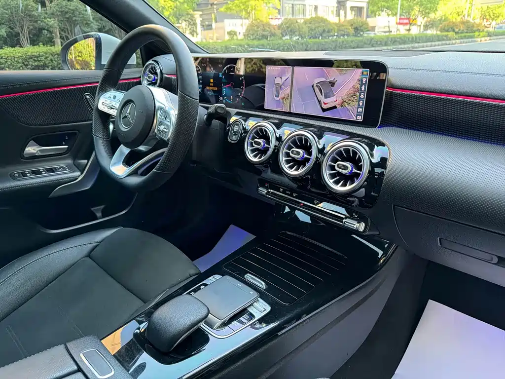 MERCEDES-BENZ A CLASS