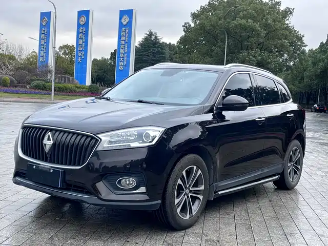borgward baowo-bx7