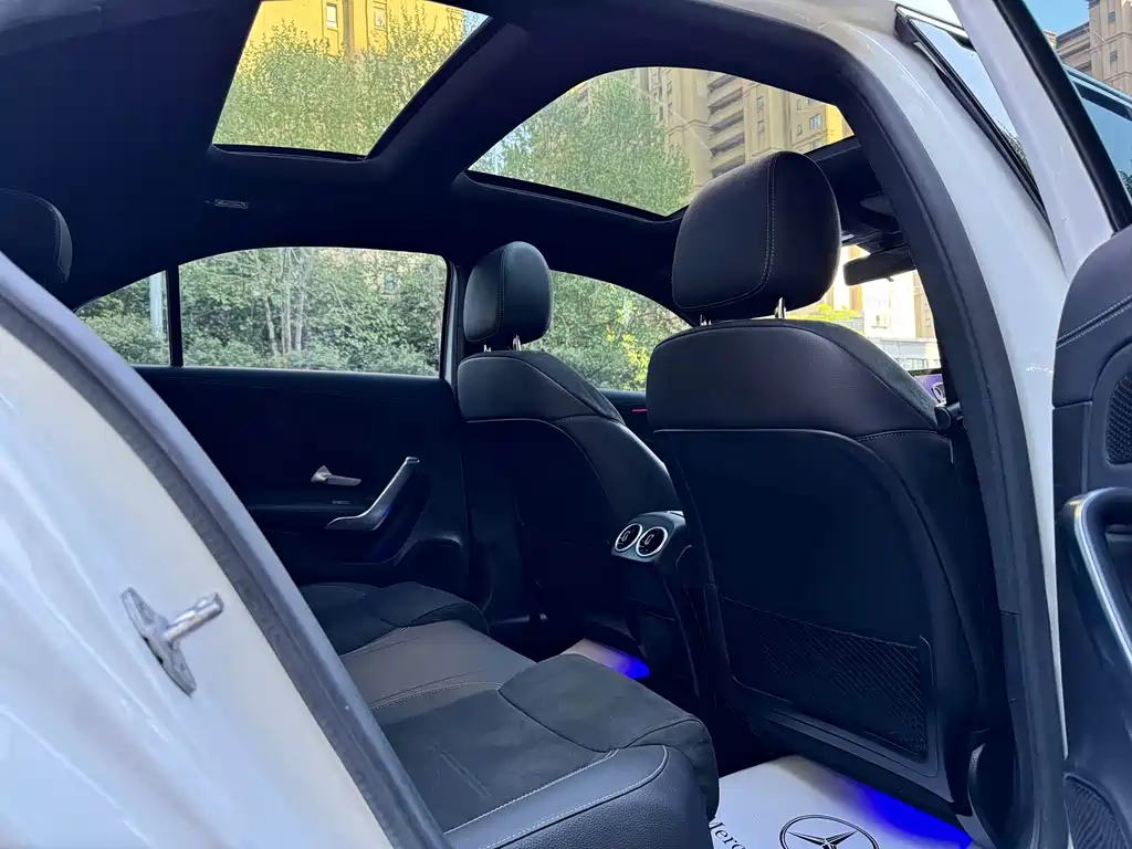 MERCEDES-BENZ A CLASS