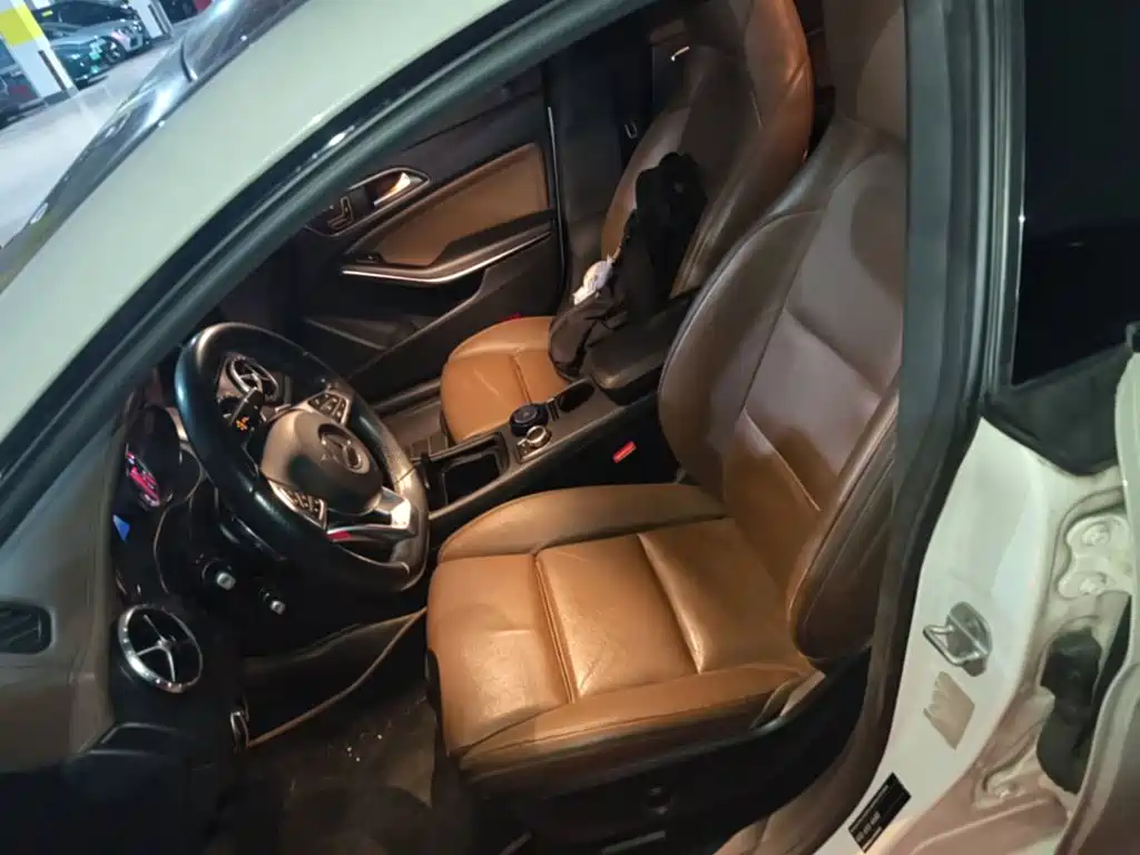 Mercedes-Benz CLA (Import) — миниатюра 15