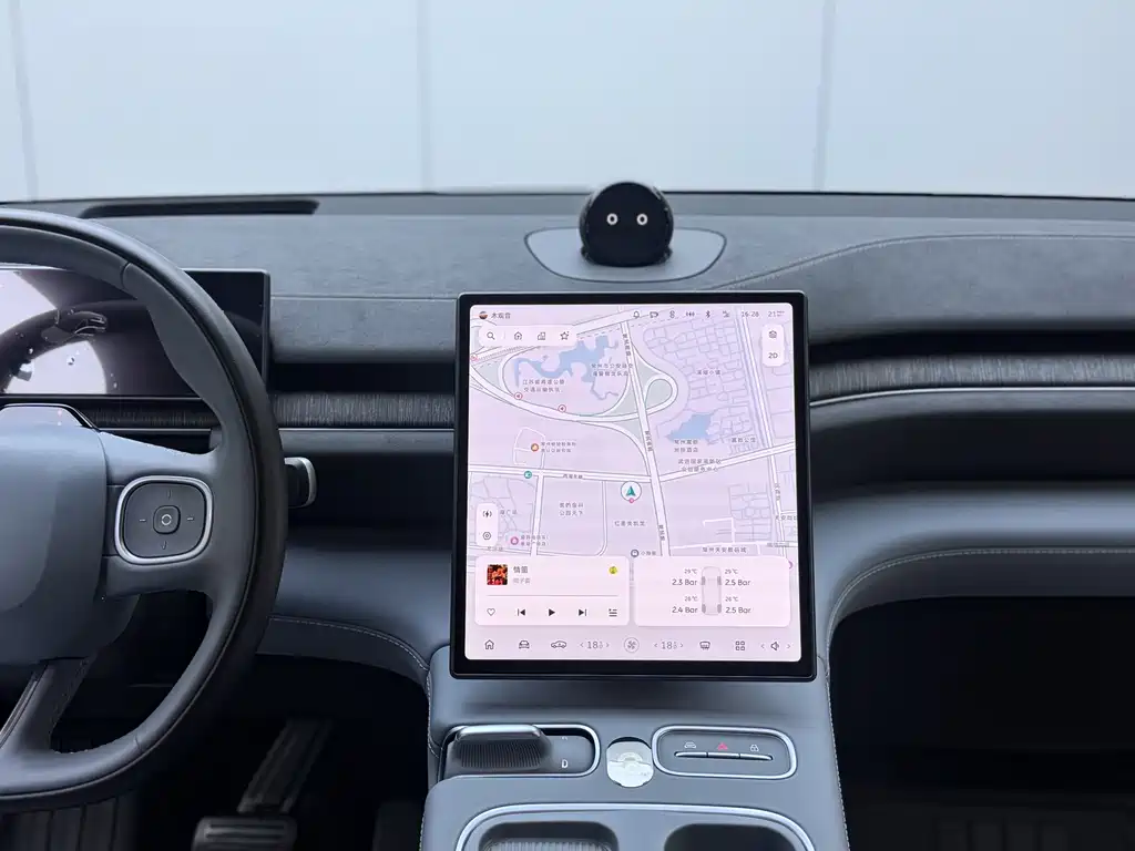 NIO EC6 — миниатюра 8