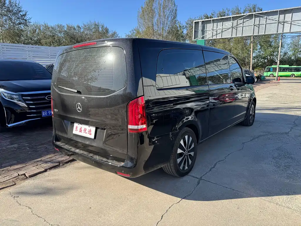 Mercedes-Benz Vito — миниатюра 6