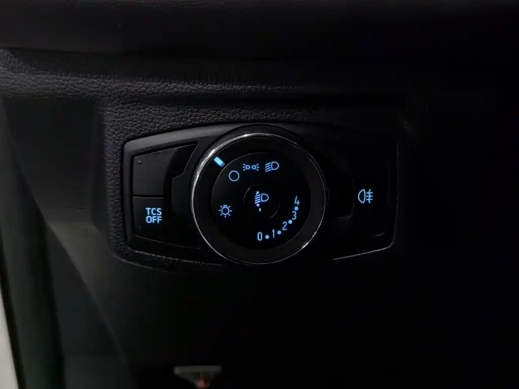 Ford Escort — миниатюра 21