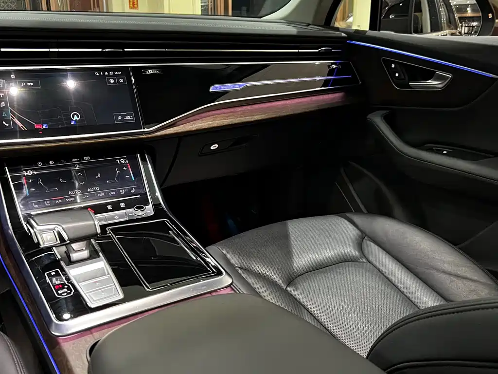 Audi Q7 — миниатюра 23