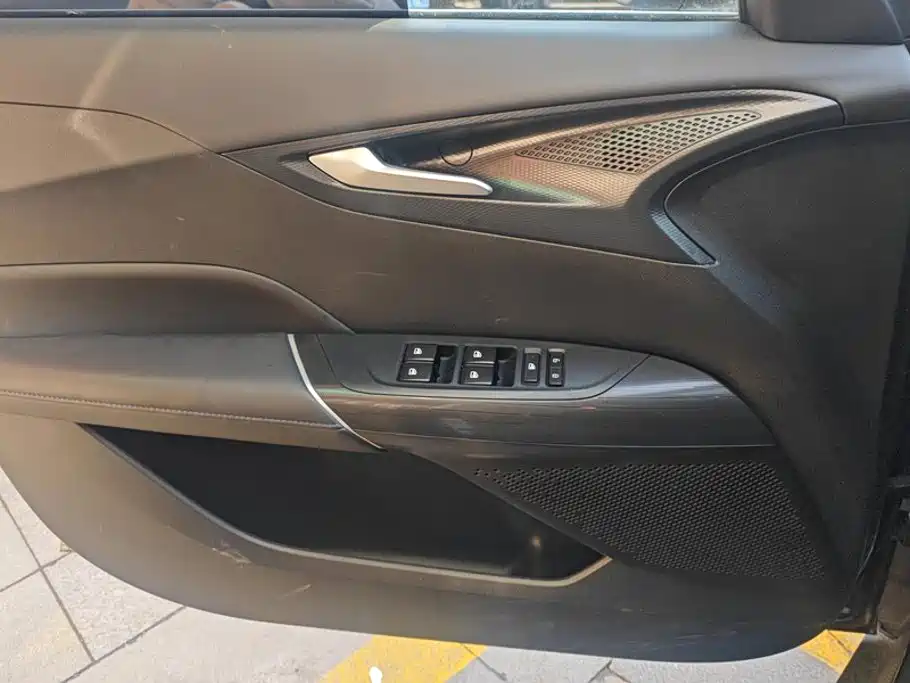 Changan Eado — миниатюра 7