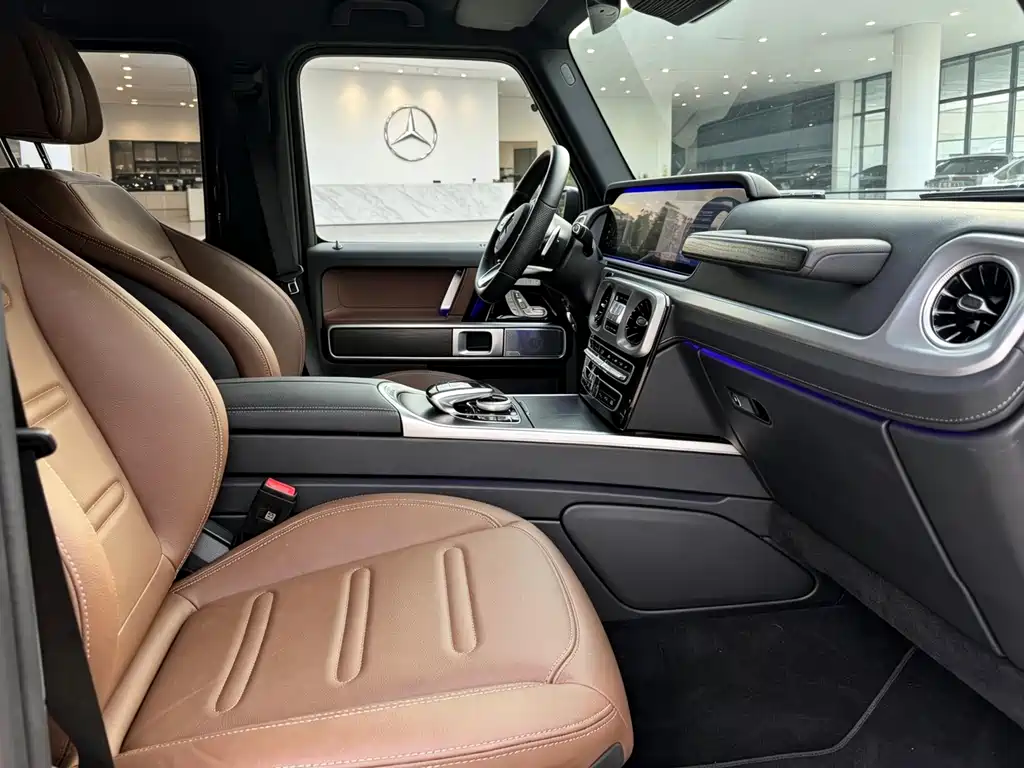 Mercedes-Benz G-Class — миниатюра 8