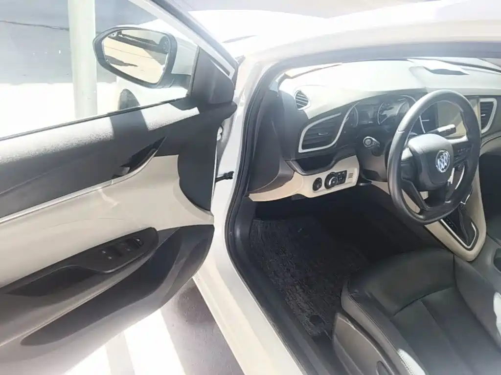 Buick Excelle — миниатюра 16