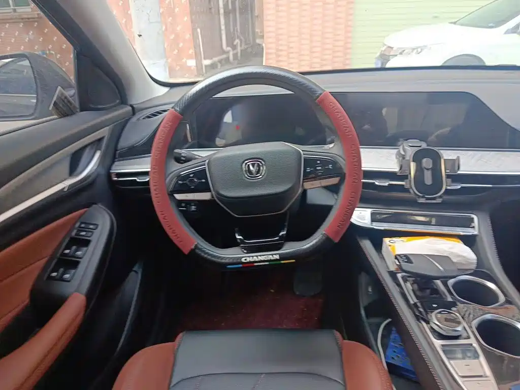 Changan Eado — миниатюра 3