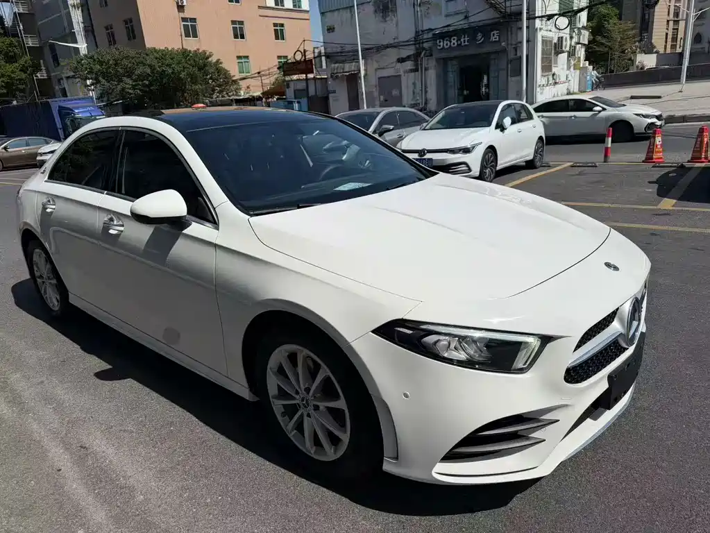 Mercedes-Benz A-Class — миниатюра 3