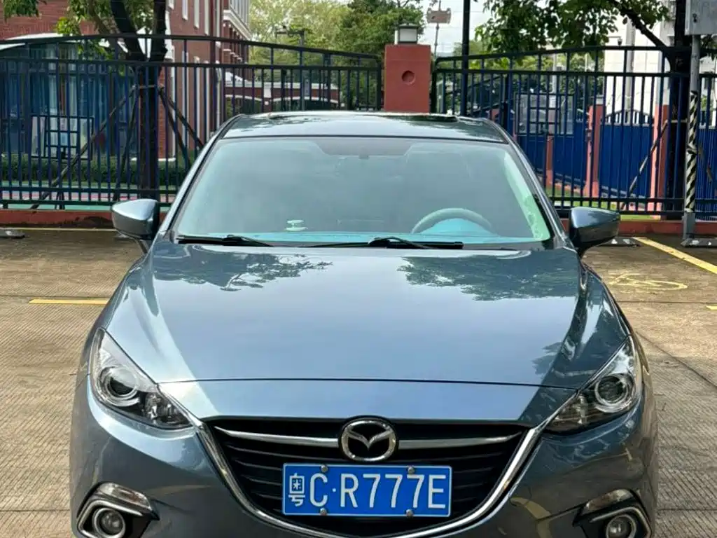 Mazda 3 Axela — миниатюра 2