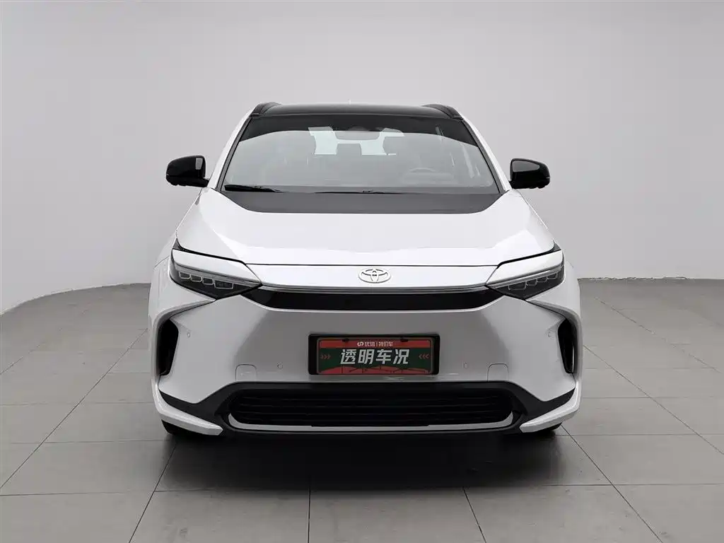 TOYOTA PLATINUM WISDOM 4X