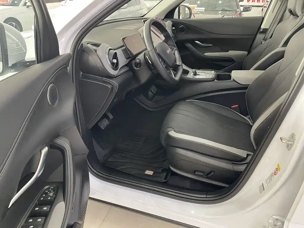 BYD SEA LION 05 DM I