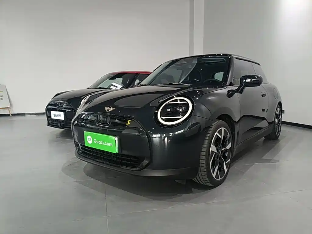 Mini COOPER 2024 452km COOPER SE