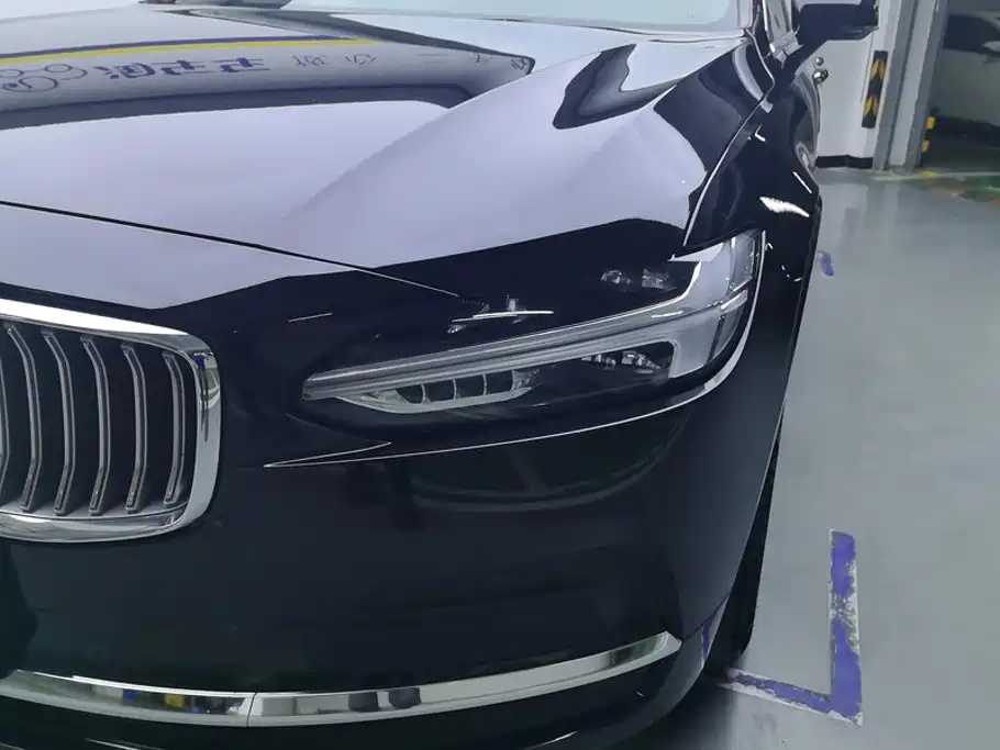 Volvo S90 — миниатюра 5