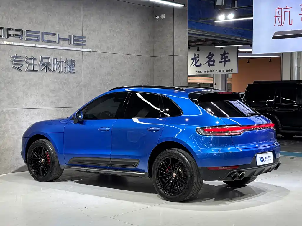 Porsche Macan — миниатюра 7