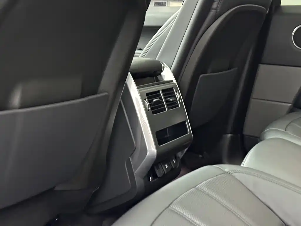 Land Rover Sport — миниатюра 19