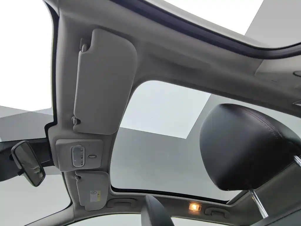 Nissan Qashqai — миниатюра 14